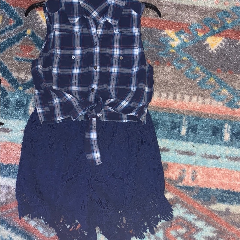 navy blue outfit
